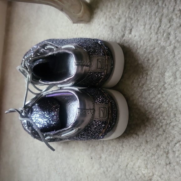 Sperry Top Sider size 9 shoe new never worn. - Picture 4 of 4